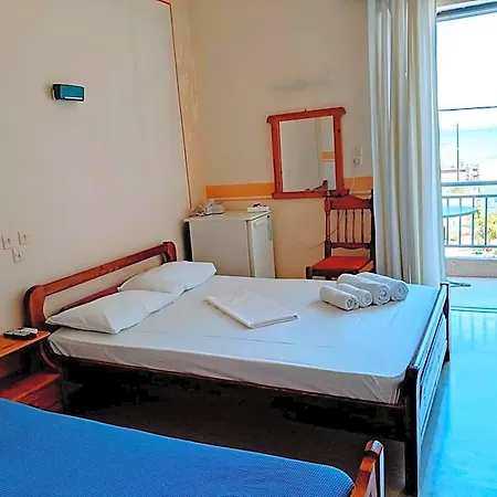 Ionio Hotel *